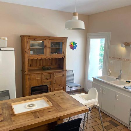 Gites Au Chateau Des Estubiers Les Granges-Gontardes Bagian luar foto