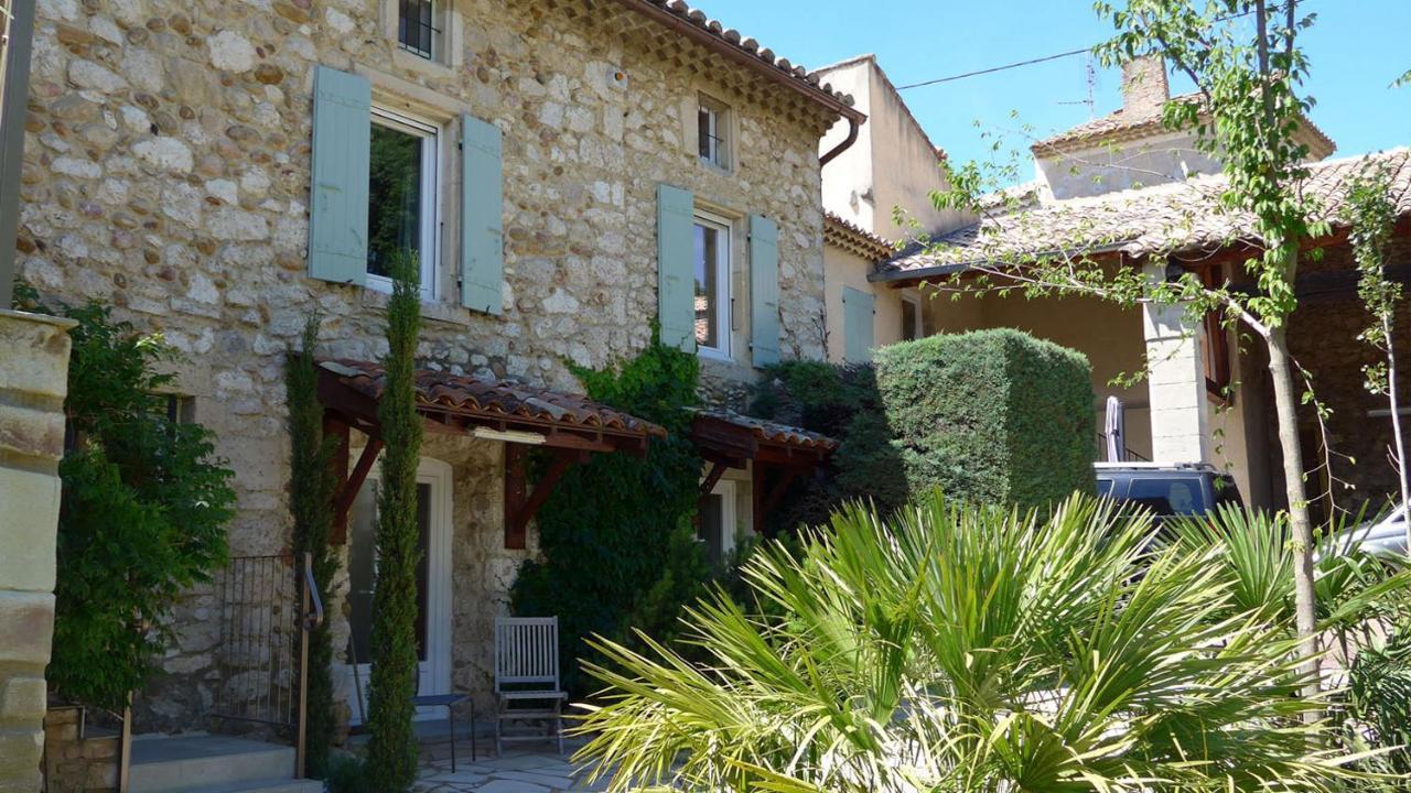 Gites Au Chateau Des Estubiers Les Granges-Gontardes Bagian luar foto
