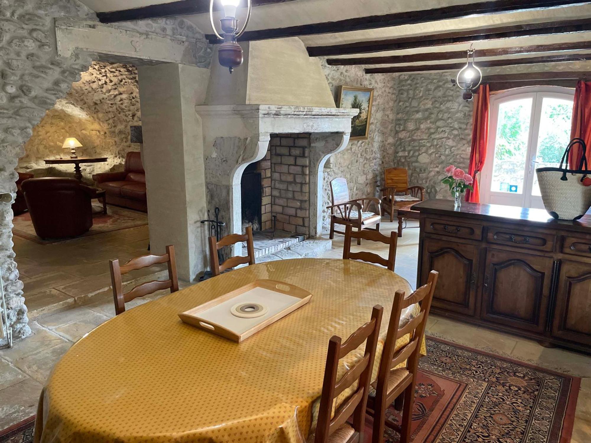 Gites Au Chateau Des Estubiers Les Granges-Gontardes Bagian luar foto